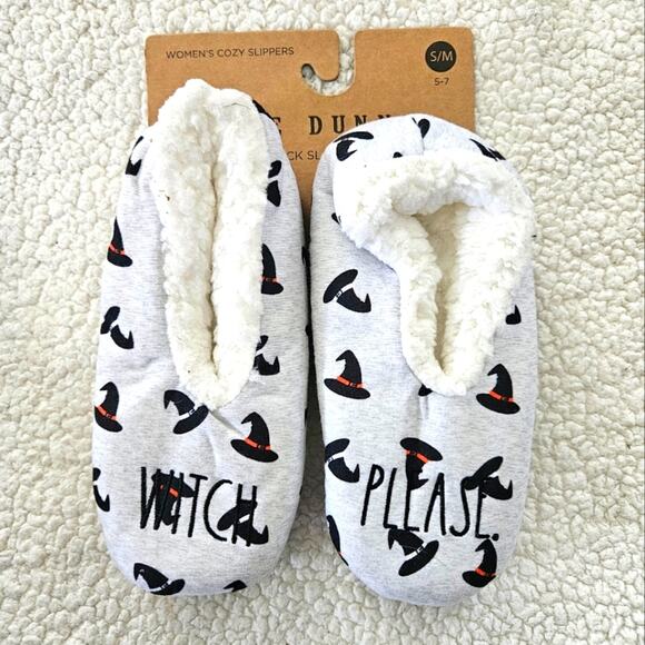 Rae Dunn "witch please" Haloween grey and black slippers size‎ S/M or 5-7 - Picture 1 of 5